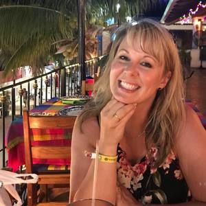 Meet your Posher, April